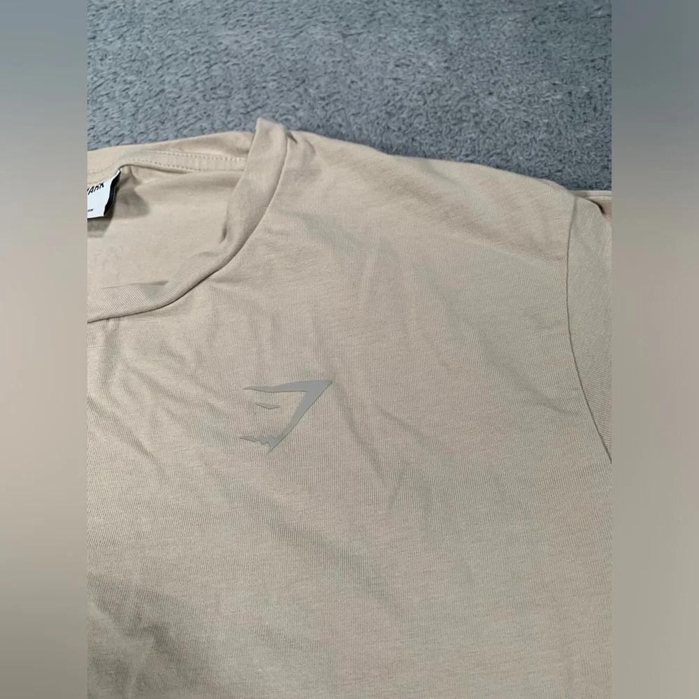 Gymshark Tan Crop Top small tee - Picture 4 of 9